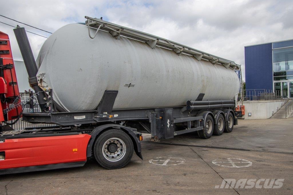 Spitzer Silo EUROVRAC-SK2460 - 60M³+5COMP Cisterna semi-remorci