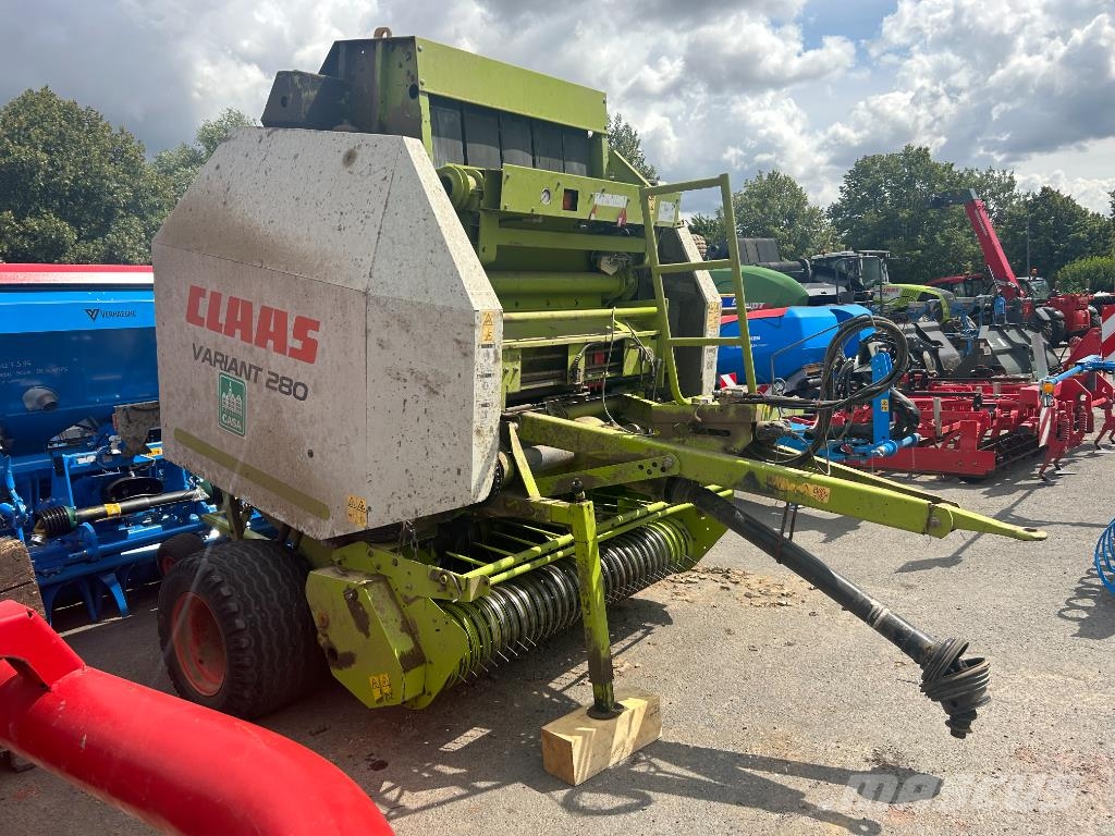CLAAS Variant 280 Pyöröpaalaimet