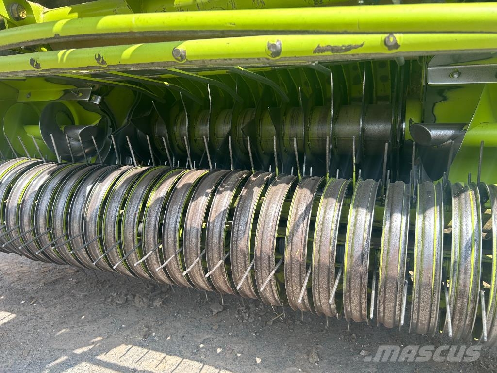 CLAAS Variant 280 Empacadoras circular