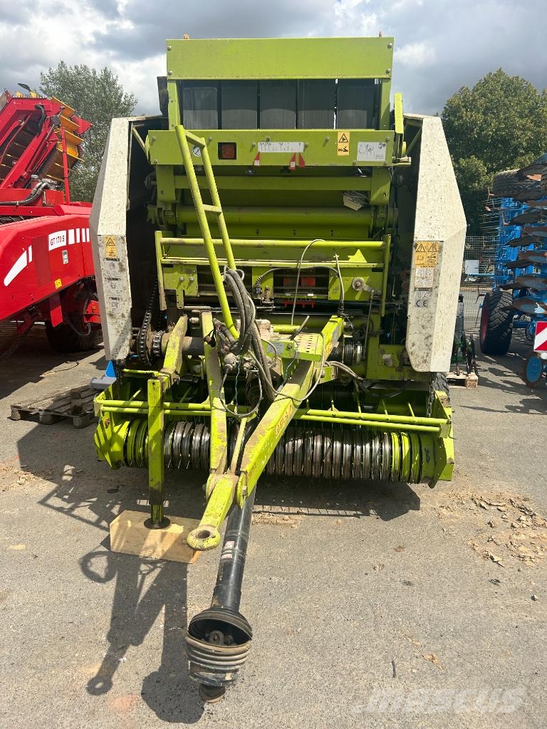 CLAAS Variant 280 Presse à balle ronde