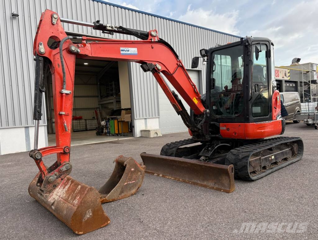 Kubota U 48-4 Mini bageri < 7t