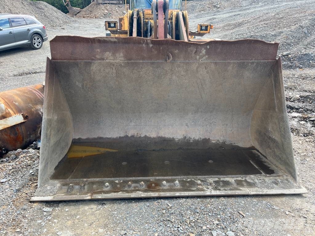 Volvo L 180 C Incarcator pe pneuri