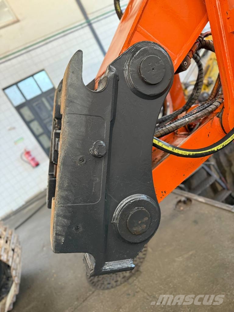 Hitachi ZX 350, ZX350 Escavadoras de rastos