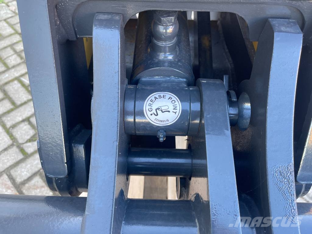 Mustang GRP 450 2024 Unused Gripere