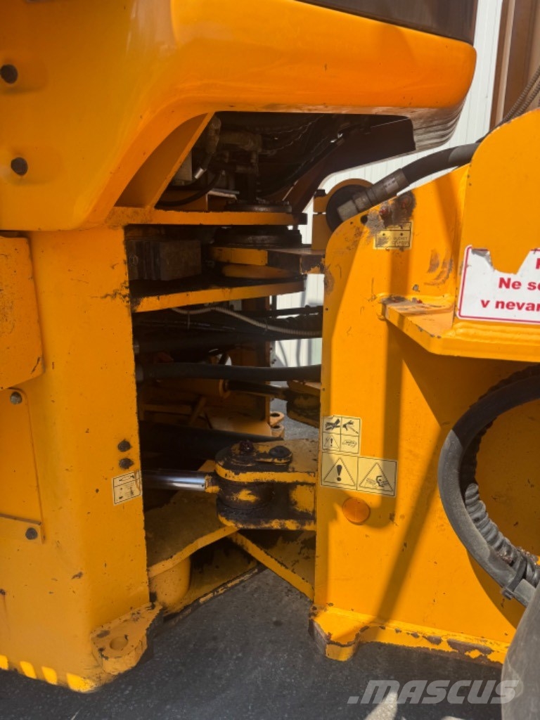 Hyundai 770-7A لوادر بعجل