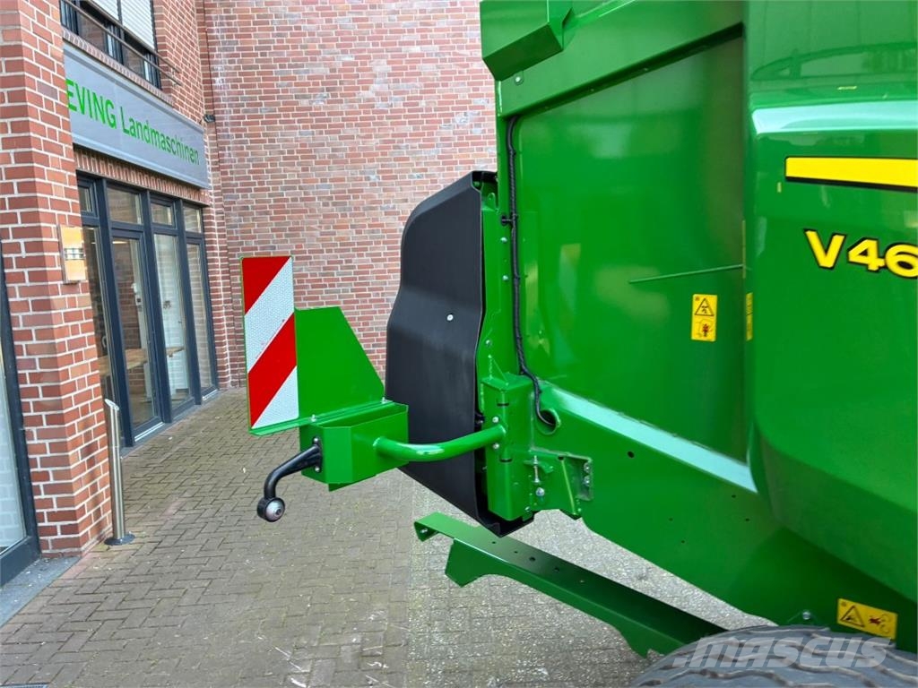 John Deere V462M Ronde-balenpersen