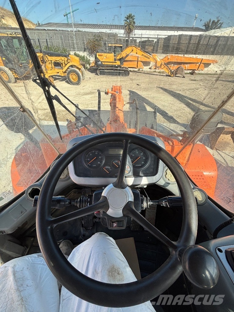 Doosan DL 250 Rataslaadurid