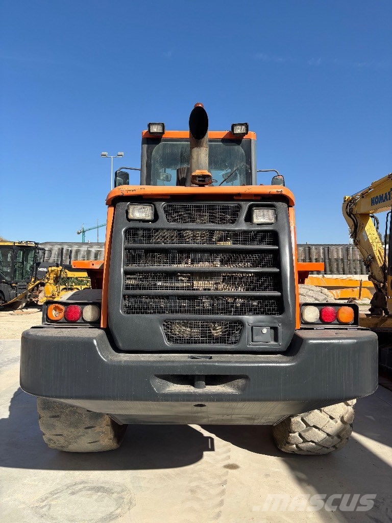 Doosan DL 250 Rataslaadurid