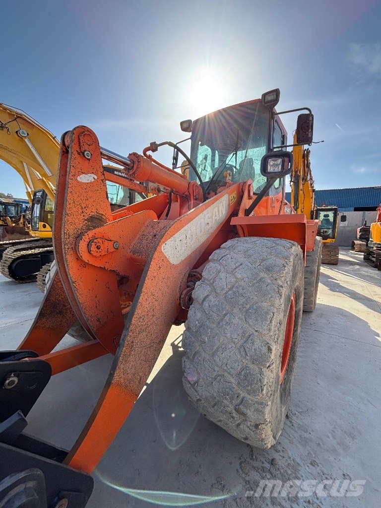 Doosan DL 250 Rataslaadurid