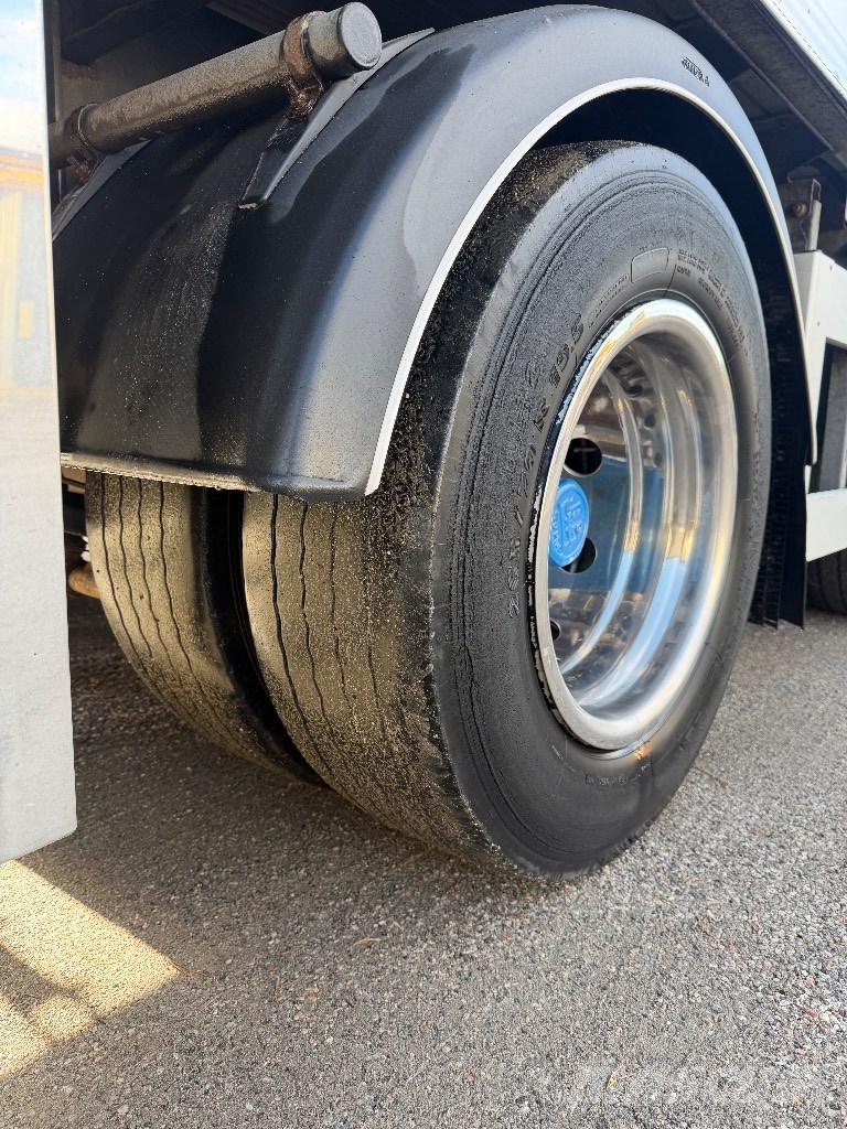 Ekeri Skåpsläp S8-D med öppningsbar sida -18 Carrocería de caja