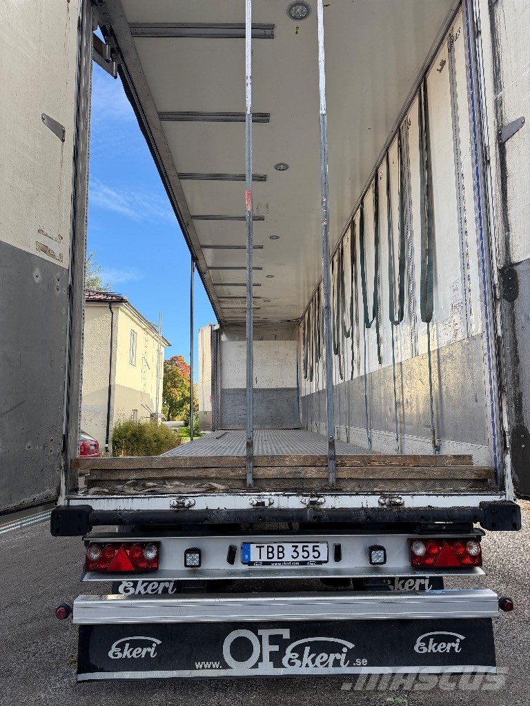 Ekeri Skåpsläp S8-D med öppningsbar sida -18 Carrocería de caja