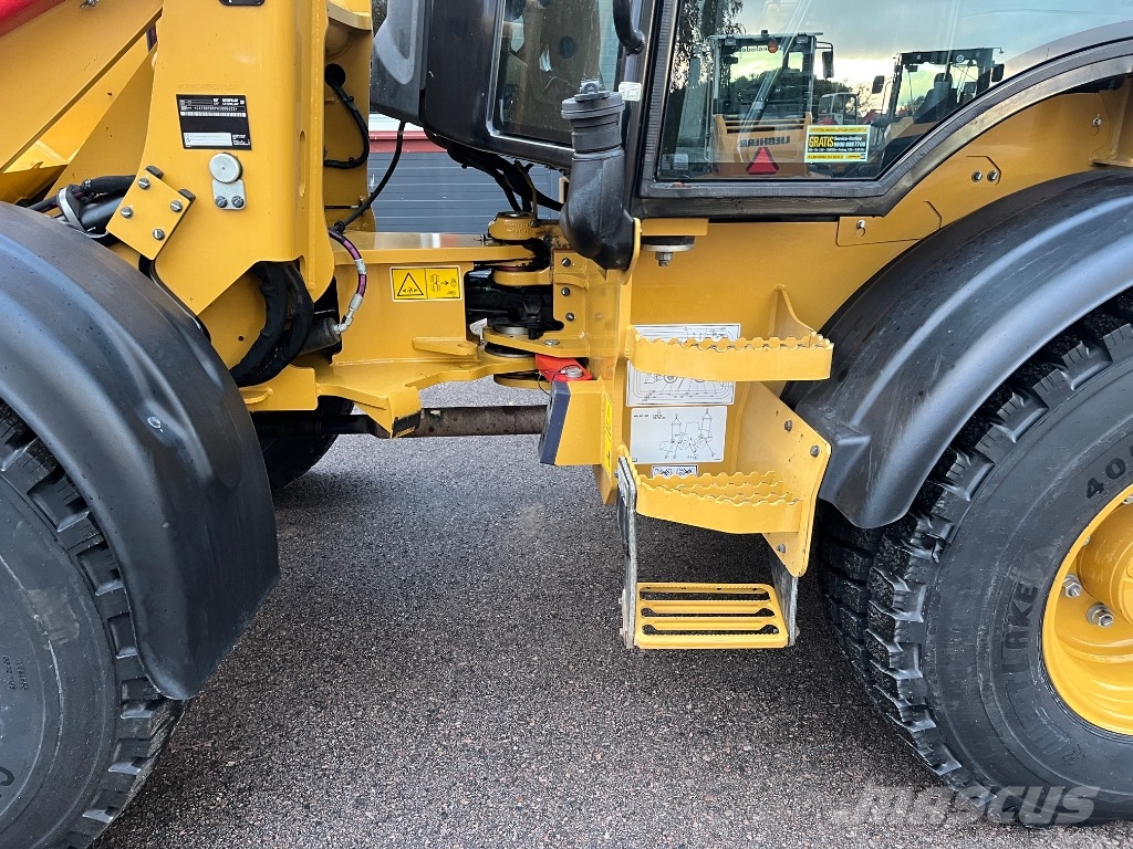 CAT 908 -23 NextGen 40Km/h Mktutr Rataslaadurid