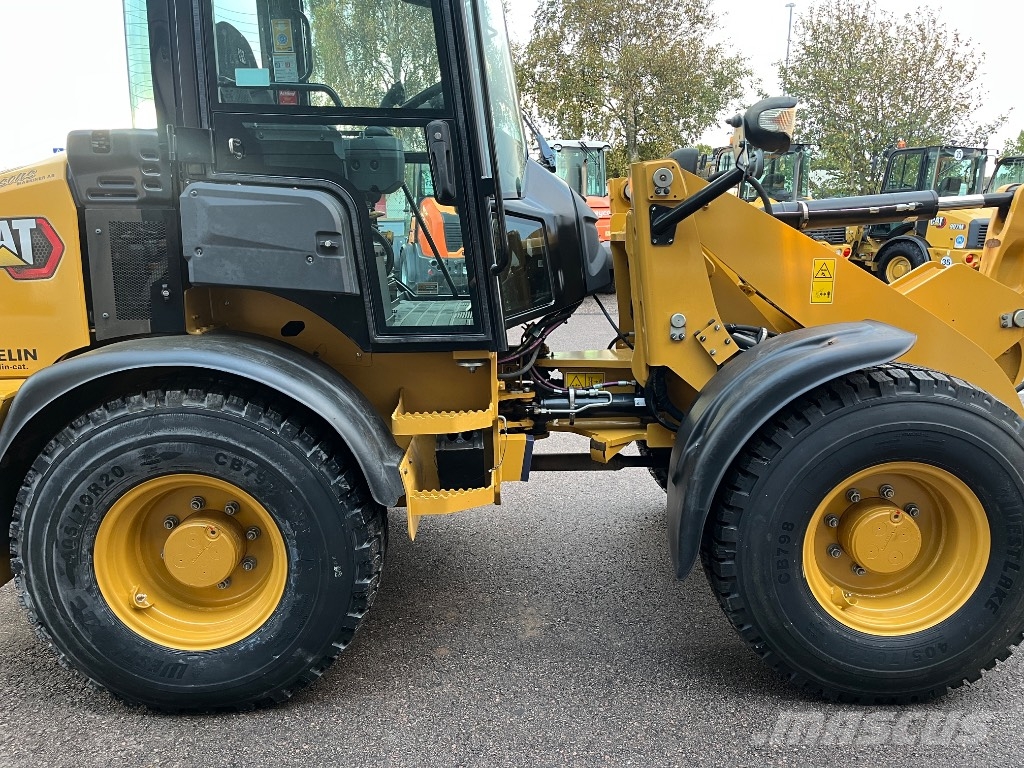 CAT 908 -23 NextGen 40Km/h Mktutr Rataslaadurid