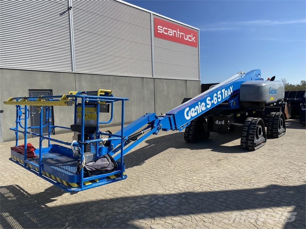 Genie S-65 TRAX رافعات سلة مفصلية