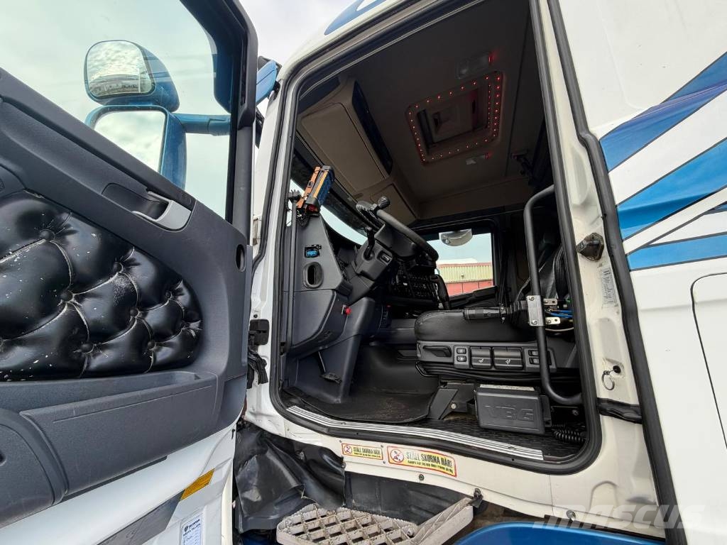 Scania R450LB8X4*HNB Seria nr 5772 훅 리프트 트럭