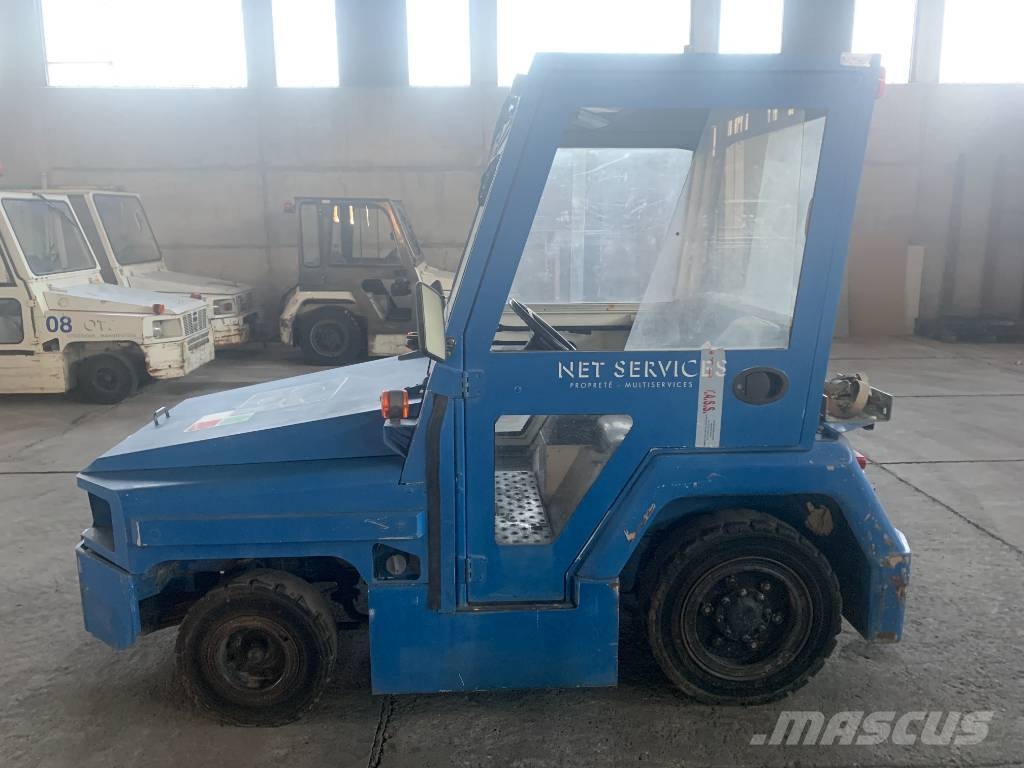 Nissan FG2500 V-2566 EO Airport equipment
