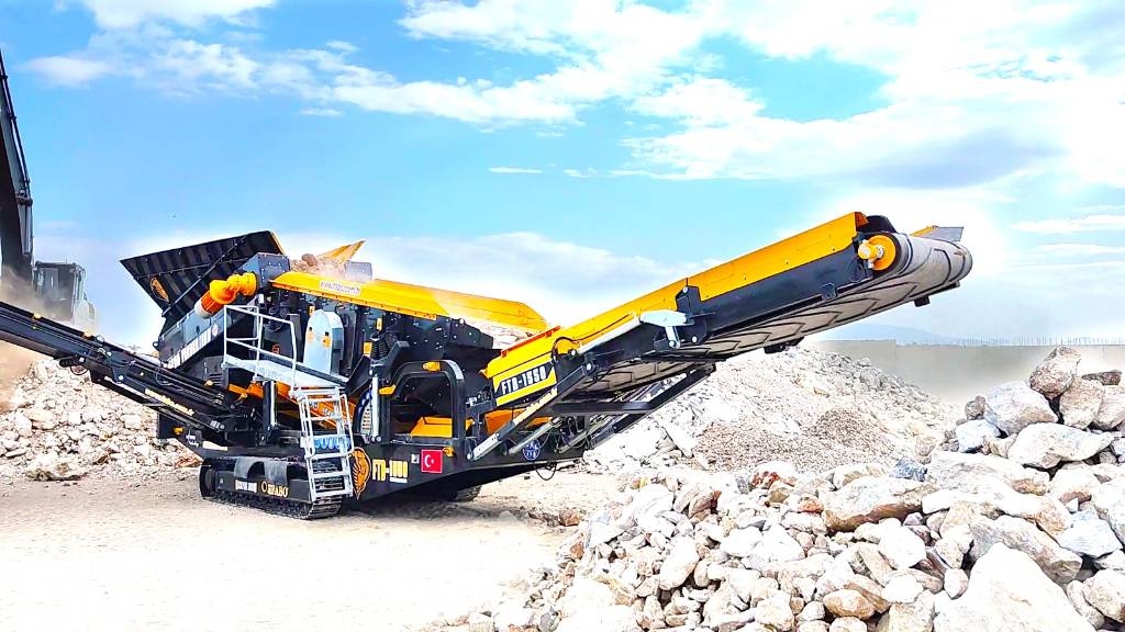 Fabo FTB 15-50 CRIBLE SCALPEUR A CHENILLES Mobiele zeefinstallaties