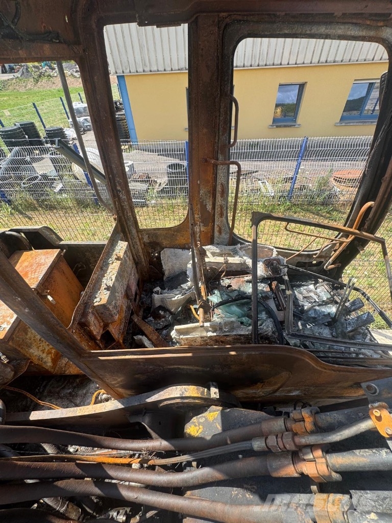 Liebherr R 904 C HDSL *ACCIDENTE*DAMAGED*UNFALL* Εκσκαφείς με ερπύστριες