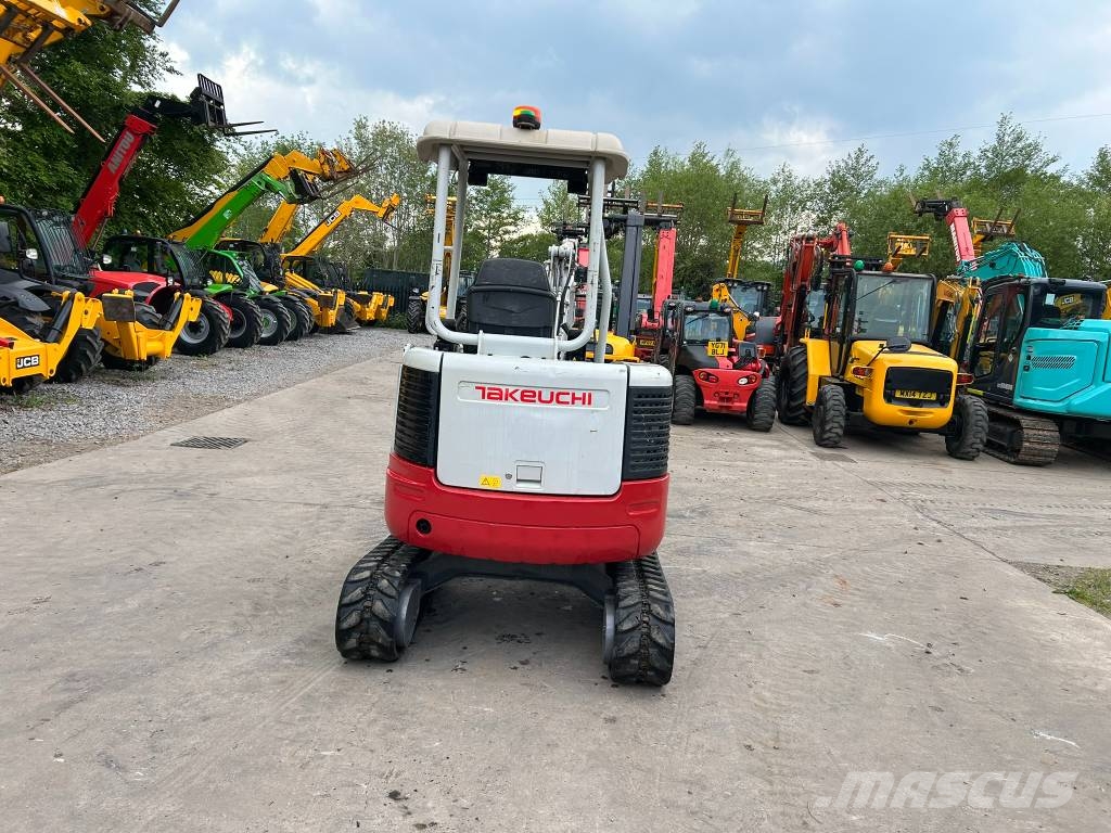 Takeuchi TB 23 R Miniescavatori