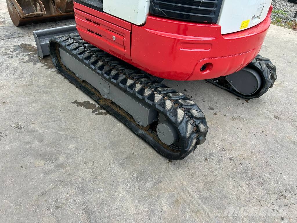 Takeuchi TB 23 R Miniescavatori
