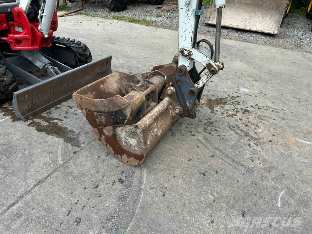 Takeuchi TB 23 R Miniescavatori