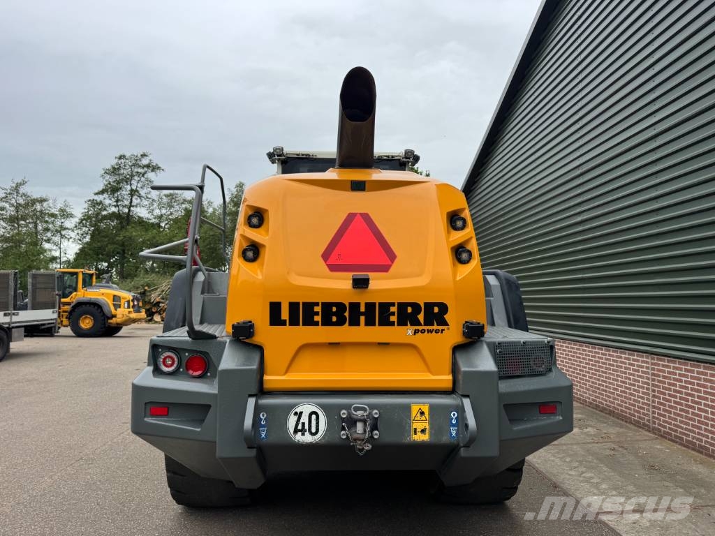 Liebherr L 566 Radlader