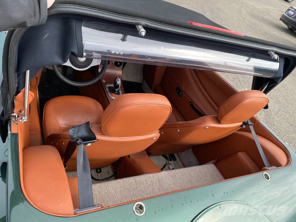 Morgan Cabriolet PLUS SIX 3.0i First Edition endommagée Carros