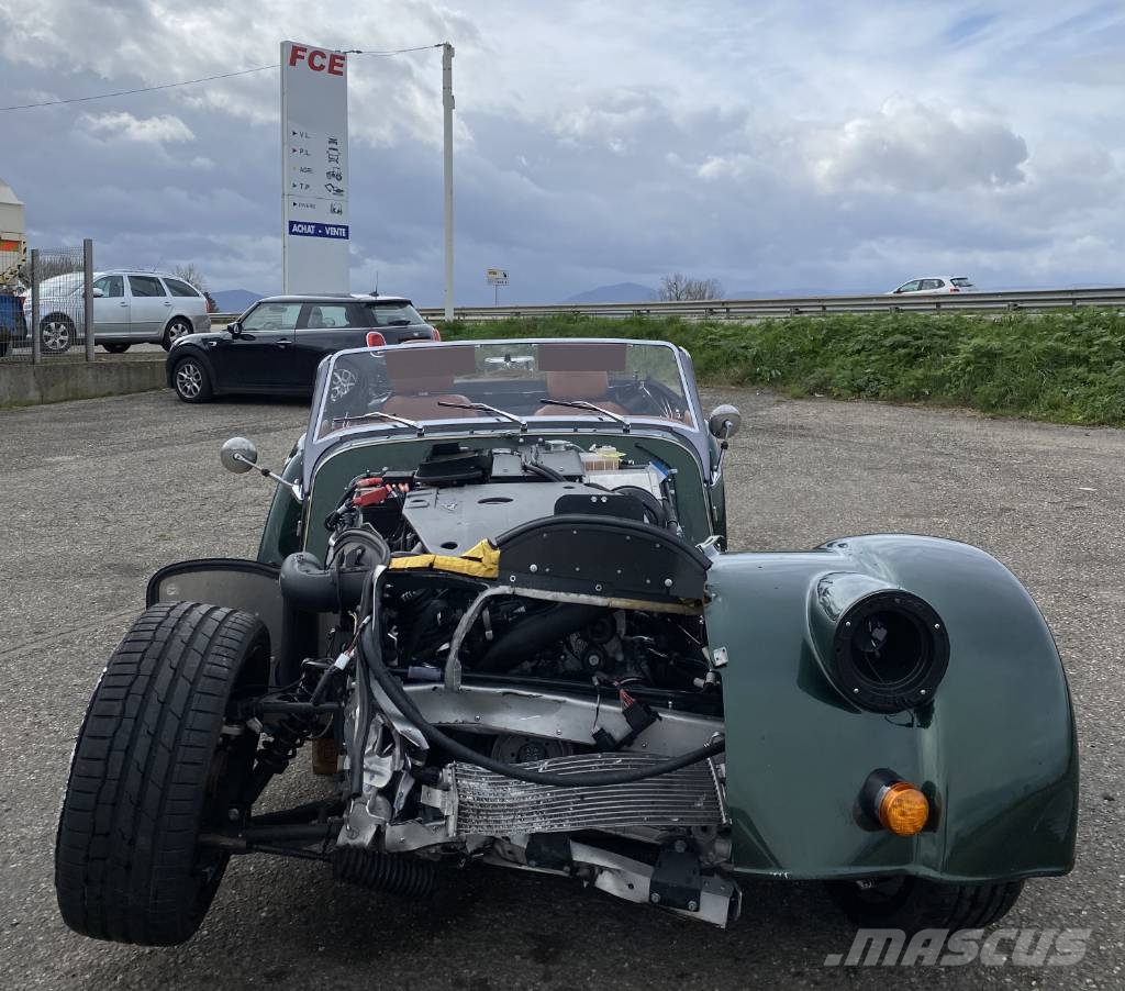Morgan Cabriolet PLUS SIX 3.0i First Edition endommagée Carros