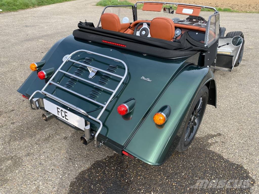Morgan Cabriolet PLUS SIX 3.0i First Edition endommagée Carros