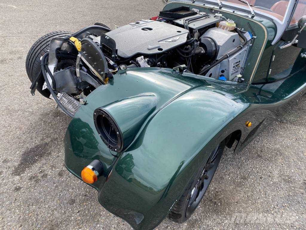 Morgan Cabriolet PLUS SIX 3.0i First Edition endommagée Carros