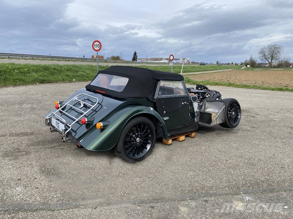 Morgan Cabriolet PLUS SIX 3.0i First Edition endommagée Carros