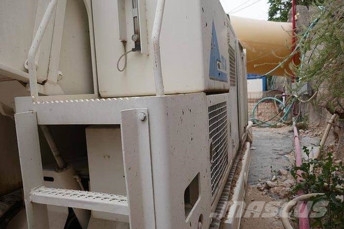 Schaeff ITC312 Апаратура за повърхностна редова сеидба