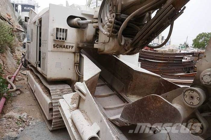 Schaeff ITC312 Апаратура за повърхностна редова сеидба