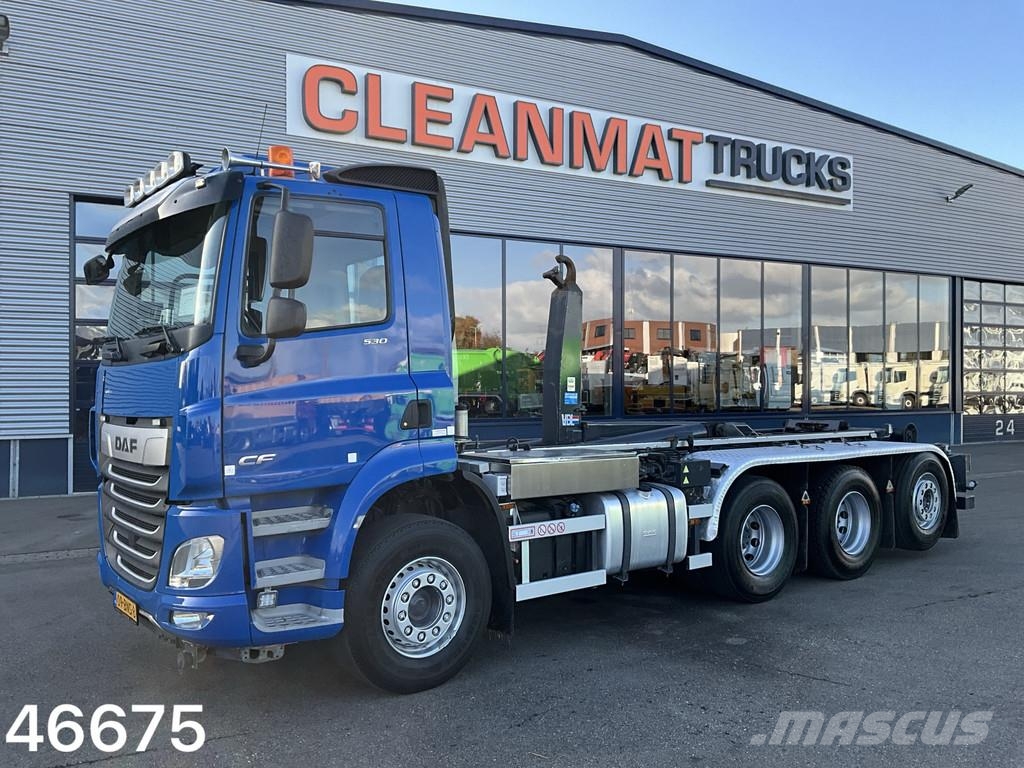 DAF CF 530 8x4 Euro 6 VDL 30 Ton haakarmsysteem Treileri ar āķi