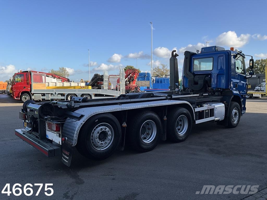 DAF CF 530 8x4 Euro 6 VDL 30 Ton haakarmsysteem Treileri ar āķi