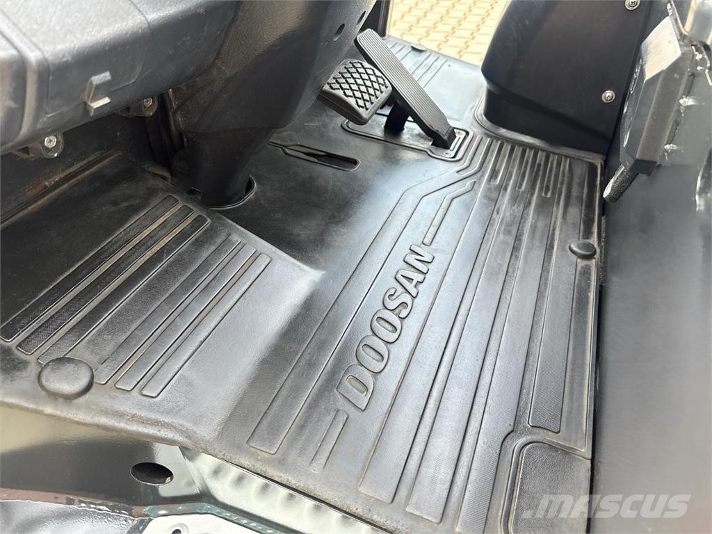 Doosan B15T-7/ 2021 year/ lithium battery//New price/New 전동 지게차