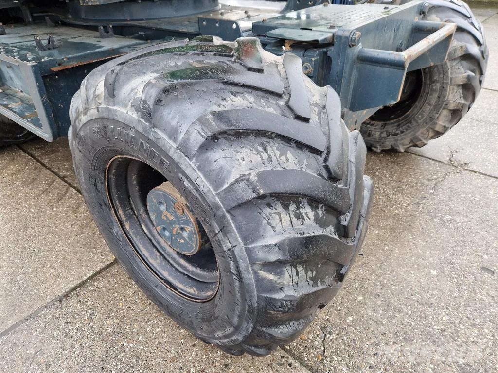 Hyundai Robex 160W-9A with 6-cylinder Cummins Pelle sur pneus