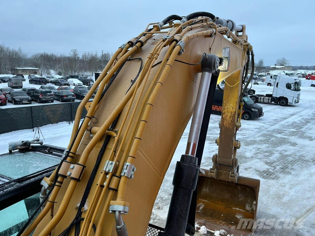 CAT 352 AC / CENTRAL LUBRICATION Excavadoras sobre orugas