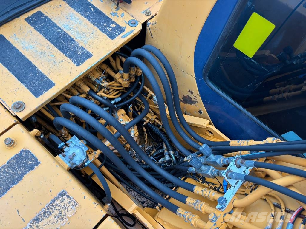 Samsung SE 130 LC M-3 / Metsäalusta, Kallistuva kauha Telakaivukoneet