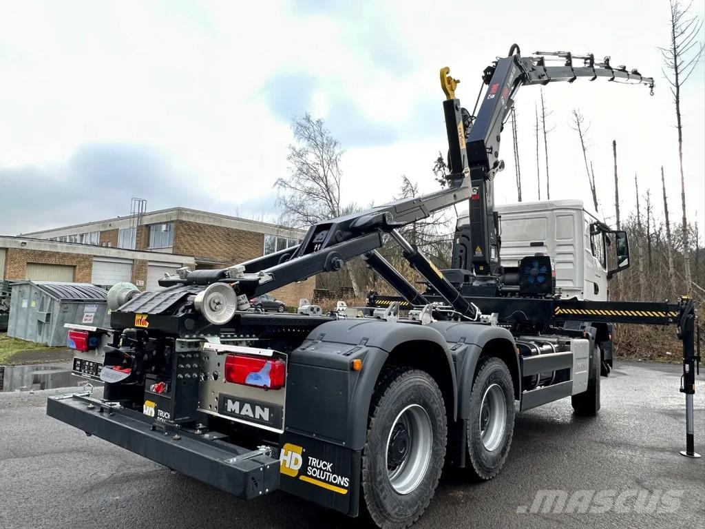 MAN TGS 33.440 MAN TGS 33.440 6x6 BB Abrollkipper+Kran Hook lift trucks