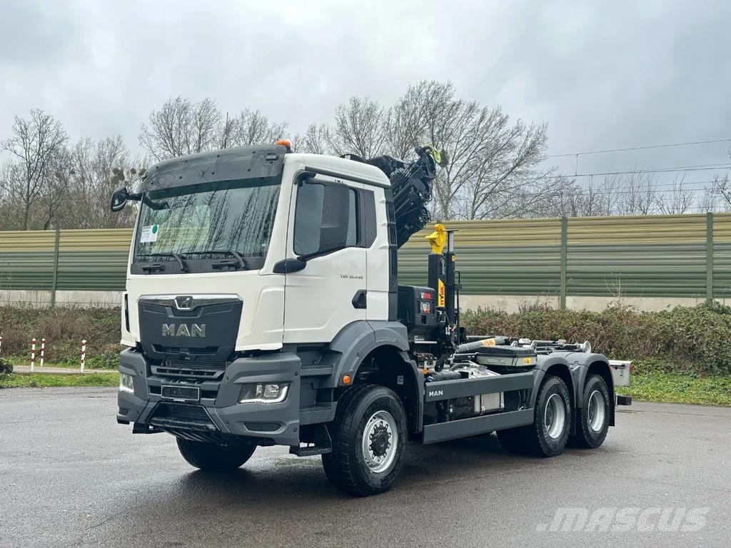 MAN TGS 33.440 MAN TGS 33.440 6x6 BB Abrollkipper+Kran Hook lift trucks