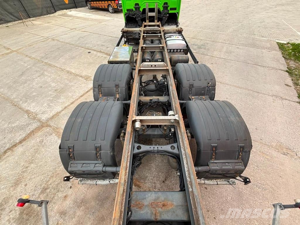 Scania G 500 6x2 RETARDER / CHASSIS L=7066 mm Camiones con chasís y cabina