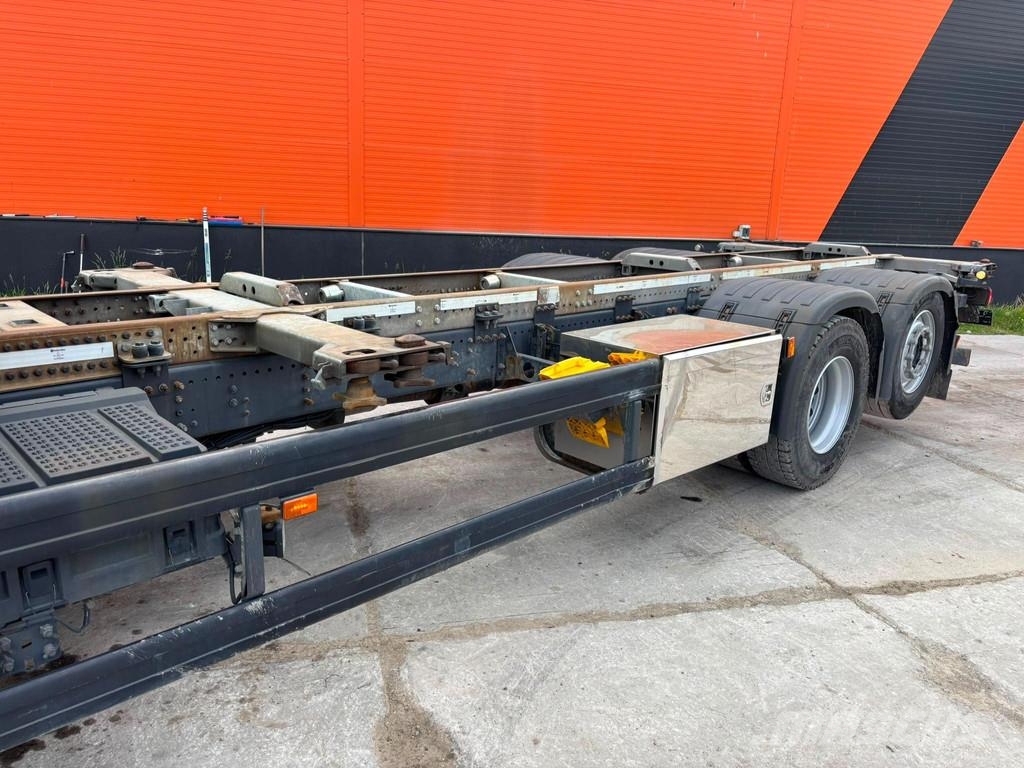 Scania G 500 6x2 RETARDER / CHASSIS L=7066 mm Camiones con chasís y cabina