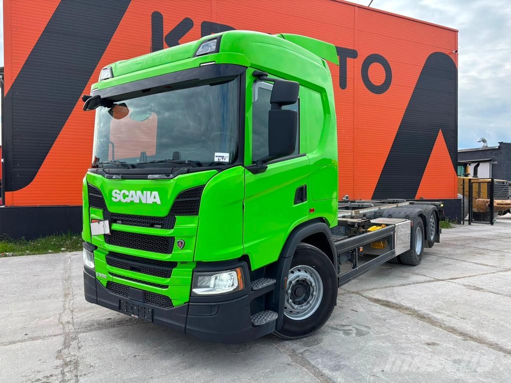 Scania G 500 6x2 RETARDER / CHASSIS L=7066 mm Camiones con chasís y cabina