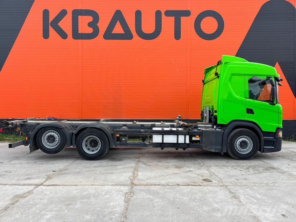 Scania G 500 6x2 RETARDER / CHASSIS L=7066 mm Camiones con chasís y cabina
