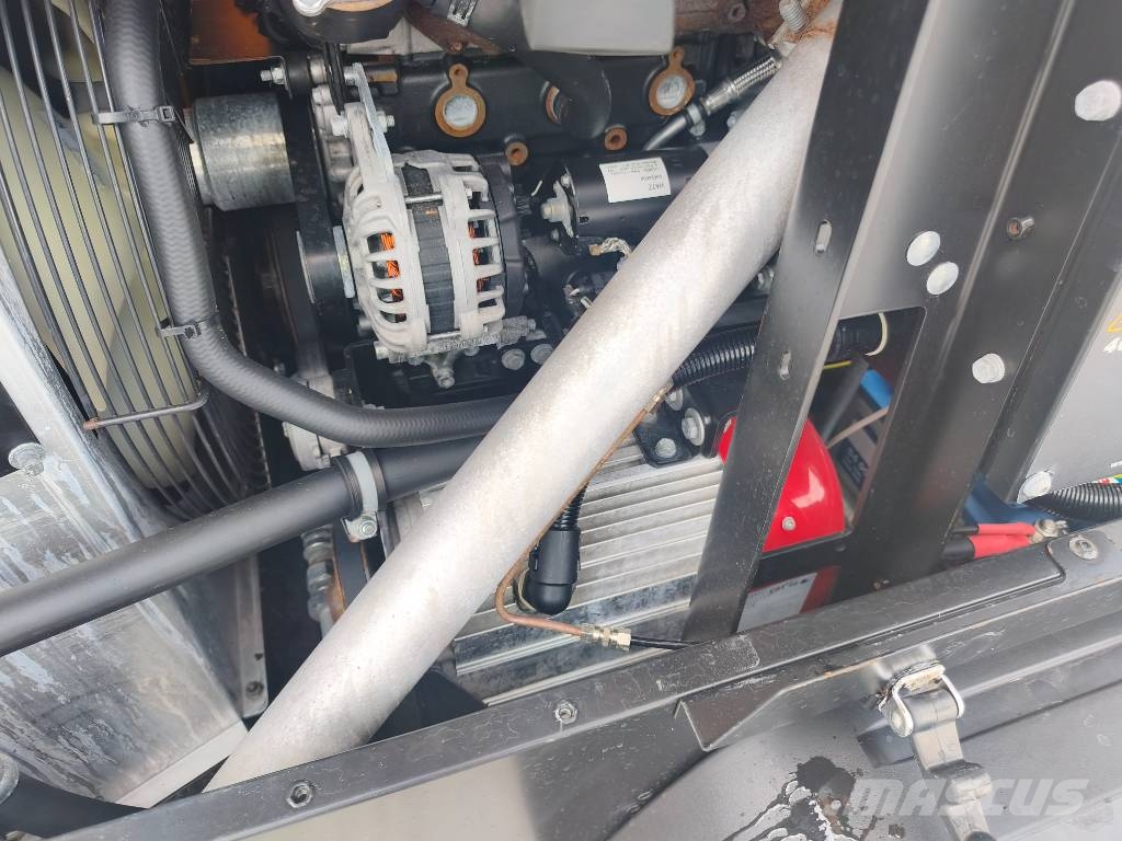 Kaeser M 59 Pe Agregat M 50 M64 ATLAS COPCO XATS 138 Kompresori