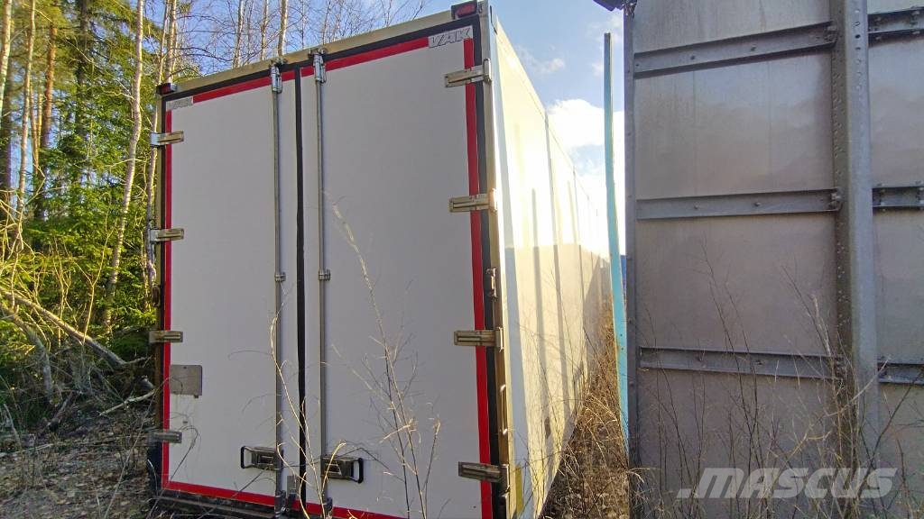 VAK 7,50m umpikori, vaikka varastoksi Cajas de tráiler