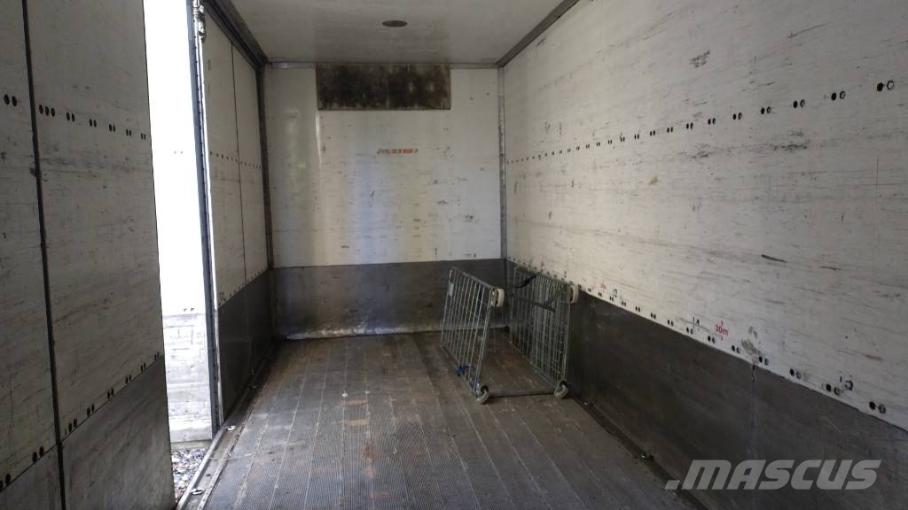 VAK 7,50m umpikori, vaikka varastoksi Cajas de tráiler