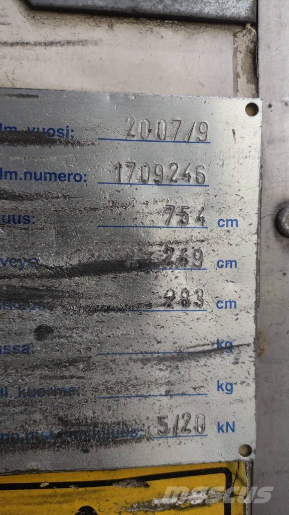 VAK 7,50m umpikori, vaikka varastoksi Cajas de tráiler