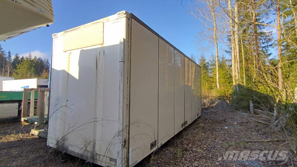 VAK 7,50m umpikori, vaikka varastoksi Cajas de tráiler